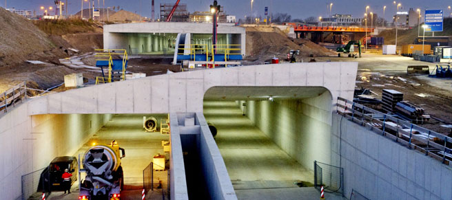 Door de tunnel naar het zuiden